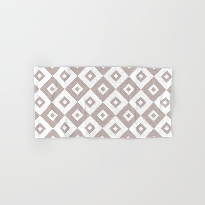 Diamond Check Pattern Beige Gray 2 Towels Gallery Image 1