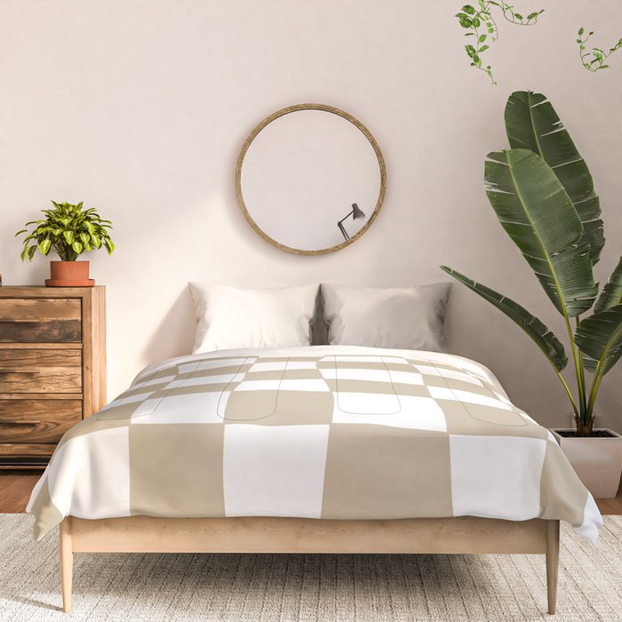 Hand Drawn Checkerboard Pattern (tan/white) Comforter Gallery Image 3