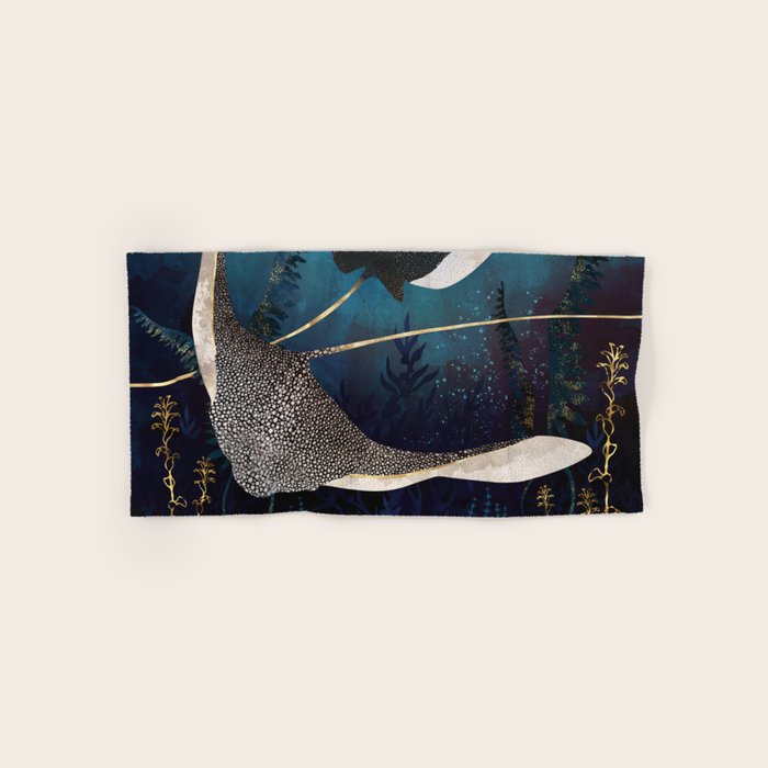 Metallic Stingray Hand & Bath Towel Gallery Image 1