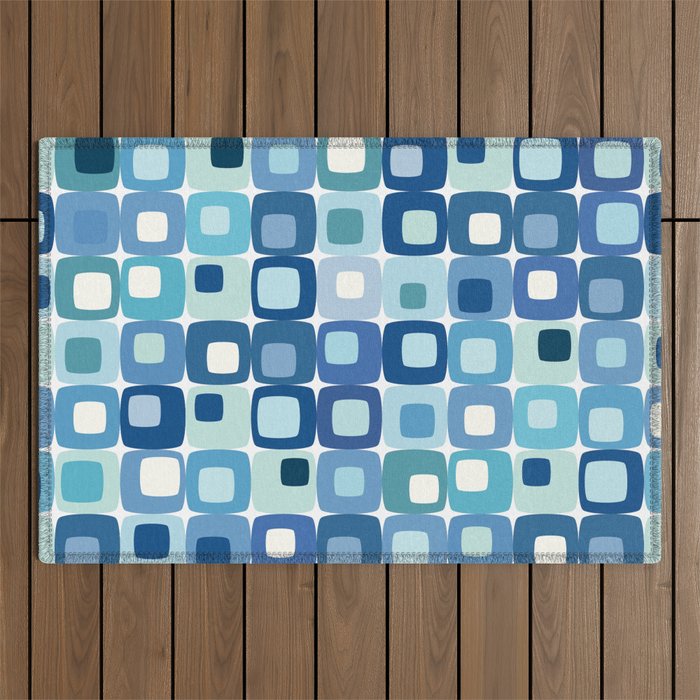 Mid Century Modern 44.1 Outdoor Rug Gallery Image 1