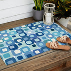 Mid Century Modern 44.1 Outdoor Rug Gallery Image 2