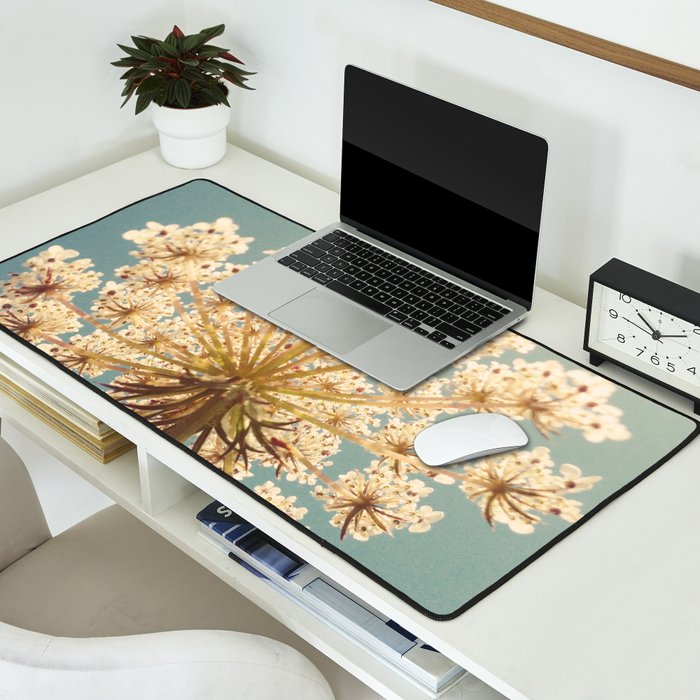 Queen Anne's Lace Desk Mat Gallery Image 2