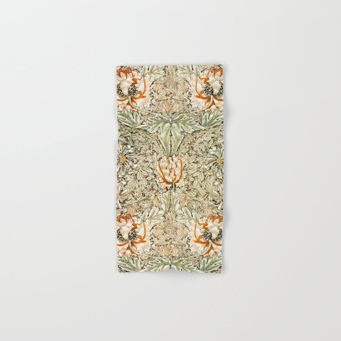 William Morris vintage floral pattern Bath Towel Gallery Image 1