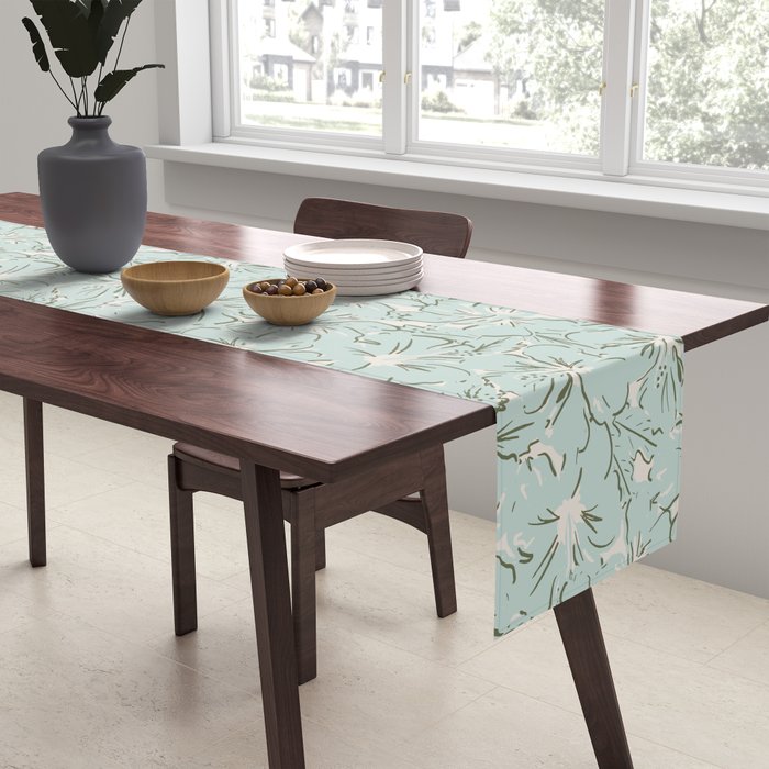Hibiscus Hawaiian Print Table Runner Gallery Image 2