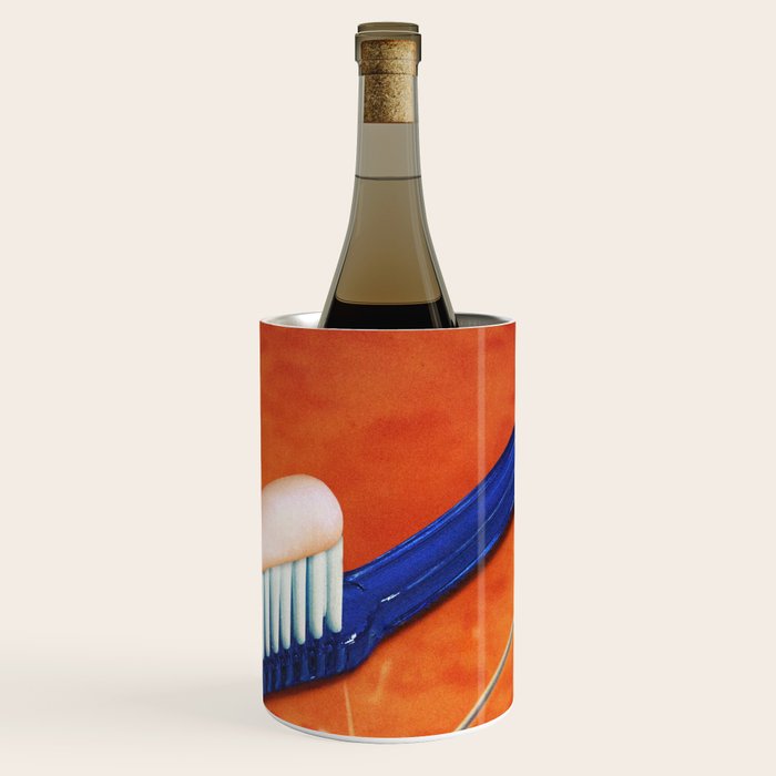 Up your mouth - Middle finger toothpaste Wine Chiller Gallery Image 3