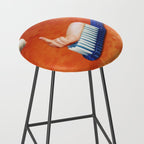 Up your mouth - Middle finger toothpaste Stool Gallery Image 2