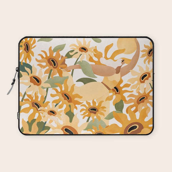 Face the sunshine Laptop Sleeve