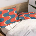 Retro groovy vintage 70s pattern Pillow Sham Gallery Image 2