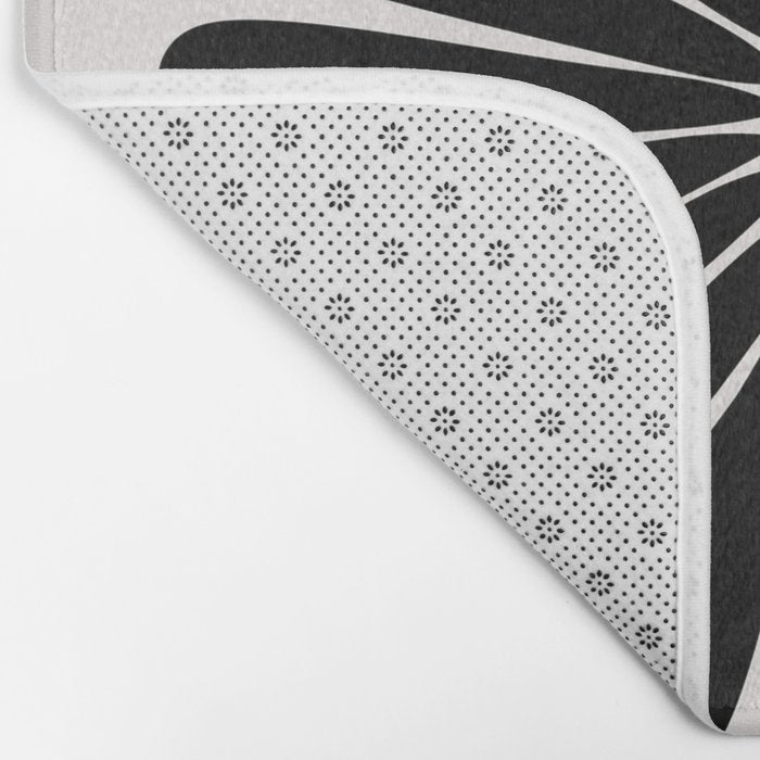 Retro Daisy Abstract I Black and White Bold Floral Bath Mat Gallery Image 2