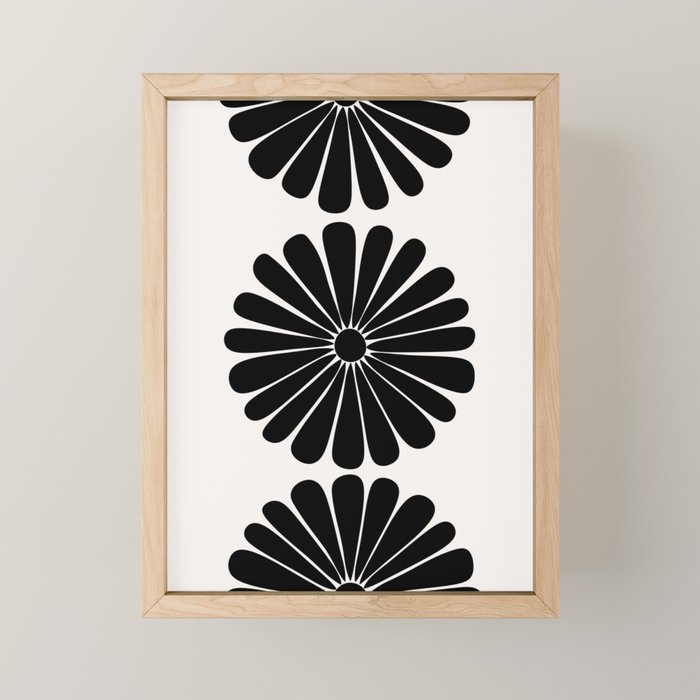 Retro Daisy Abstract I Black and White Bold Floral Mini Art Print Gallery Image 1