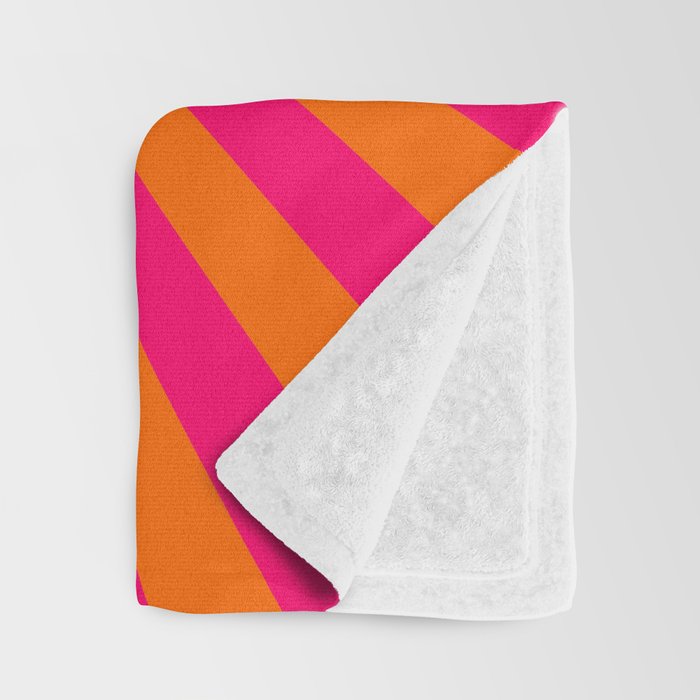 Pop art heart Throw Blanket Gallery Image 3