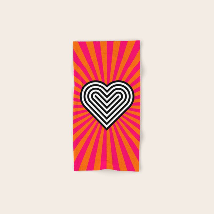Pop art heart Bath Towel Gallery Image 1