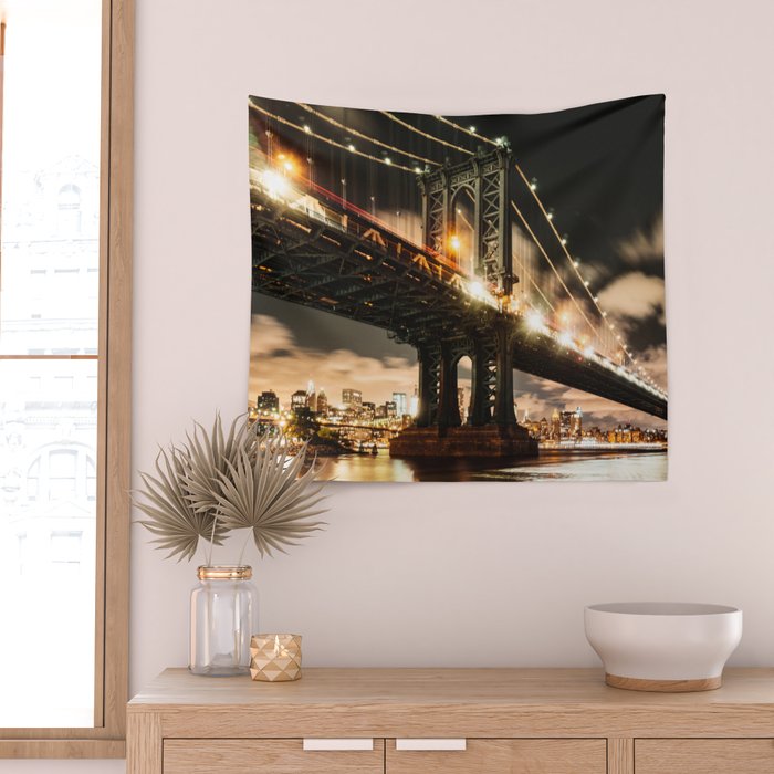 manhattan bridge Wall Tapestry Gallery Image 2