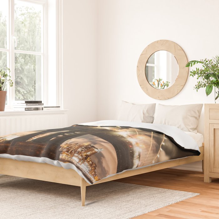 manhattan bridge Duvet Cover Gallery Image 2