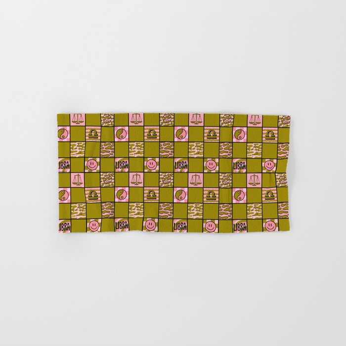 Libra Checkered Print Bath Towel Gallery Image 1