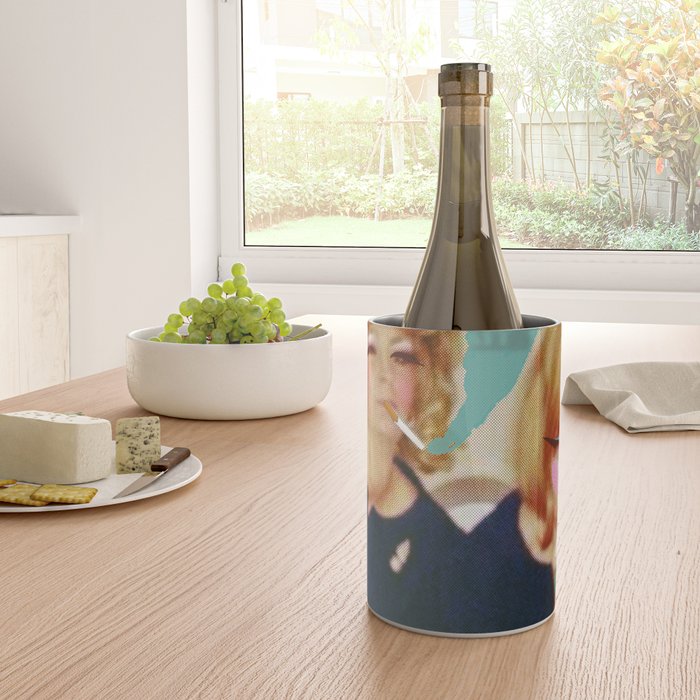 Friendly Skies Wine Chiller Gallery Image 4