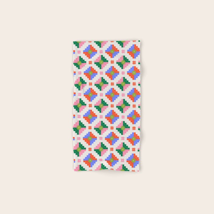Festive Quilted Starburst Pattern - Vibrant Holiday Design Bath Towel Gallery Image 1