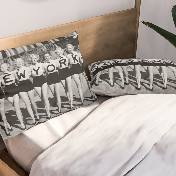 New York Girls in a line, lovely girls on the street - mid century vintage photo Pillow Sham Gallery Image 2