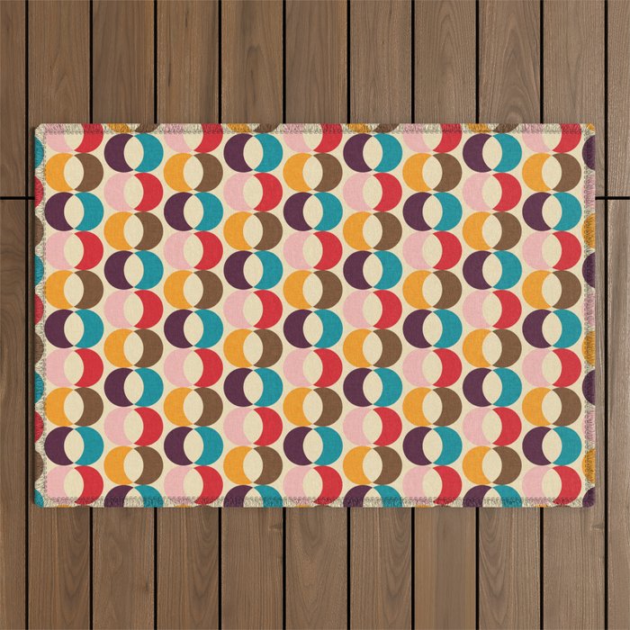 Mid Century Modern Circles Outdoor Rug Gallery Image 1
