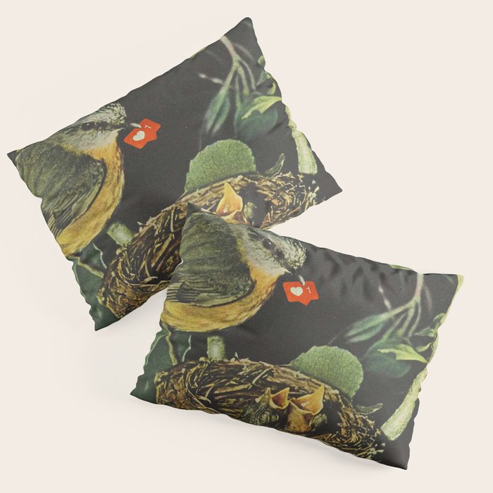 Birdie likes Pillow Sham Gallery Image 1