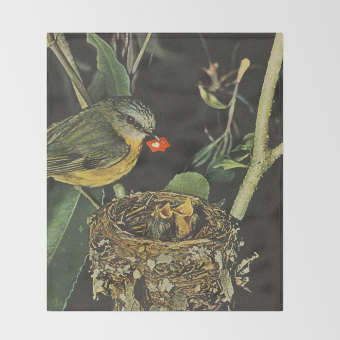 Birdie likes Throw Blanket Gallery Image 2