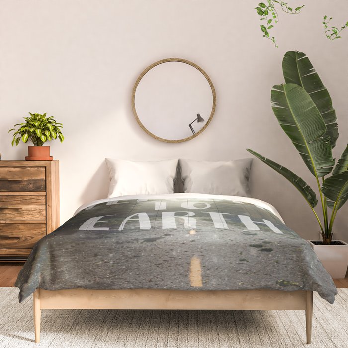 WELCOME TO EARTH Comforter Gallery Image 3
