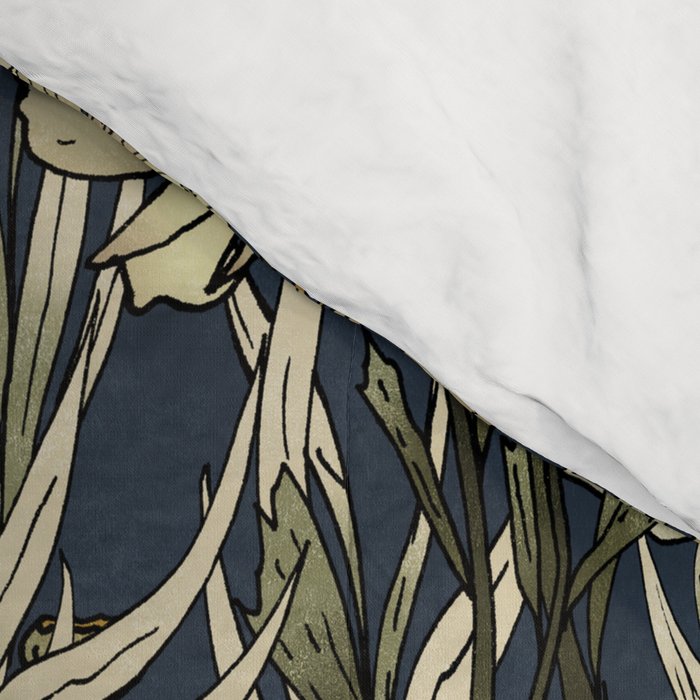 Midnight blue hand-drawn vintage garden  Comforter Gallery Image 4