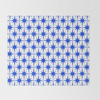 Mid Century Modern Atomic Age Starburst Stars Pattern Royal Blue and White Throw Blanket Gallery Image 2
