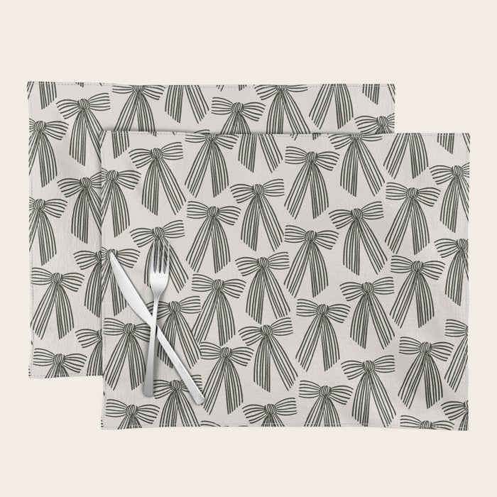 Bows Placemat Gallery Image 1