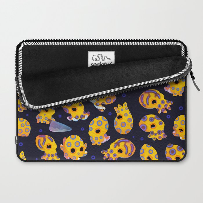 Blue-ringed octopus Laptop Sleeve Gallery Image 2