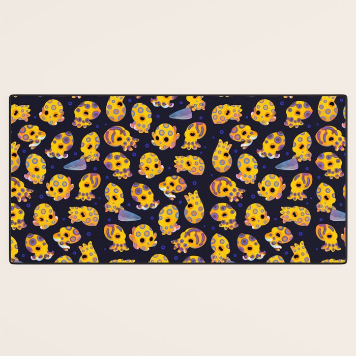 Blue-ringed octopus Desk Mat Gallery Image 3