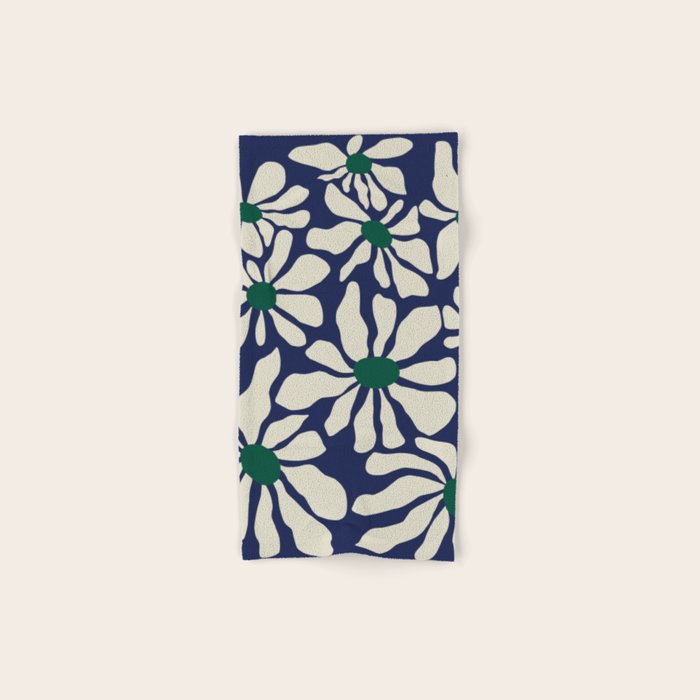 Happy Flora II Bath Towel Gallery Image 1