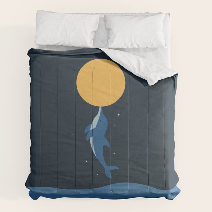 Kiss The Moon Comforter Gallery Image 2