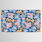 Daisies pattern Tablecloth Gallery Image 2