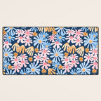 Daisies pattern Desk Mat Gallery Image 3