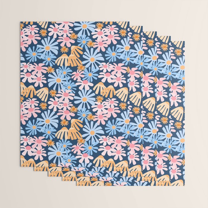 Daisies pattern Wrapping Paper Gallery Image 3