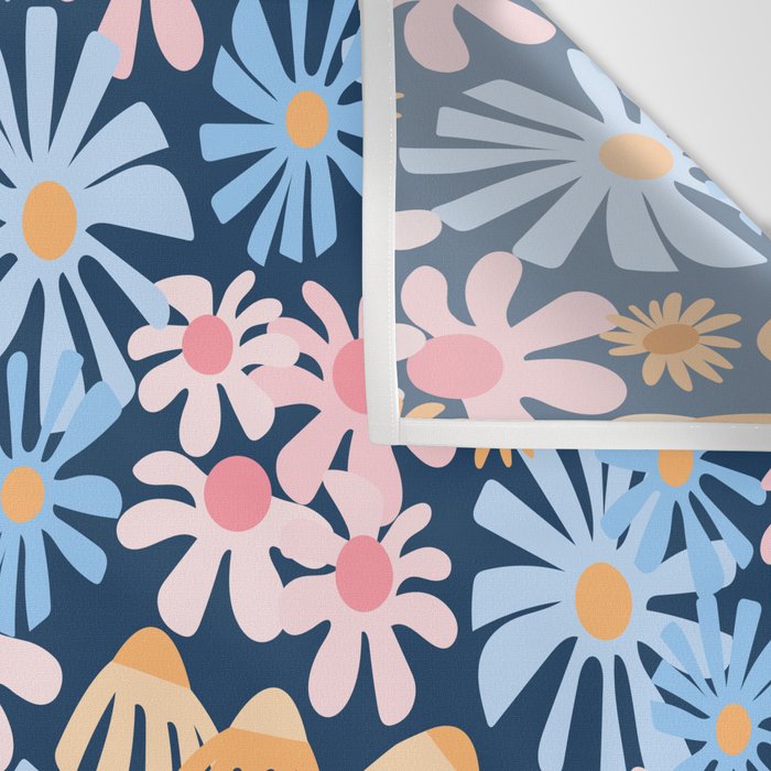 Daisies pattern Wall Tapestry Gallery Image 3