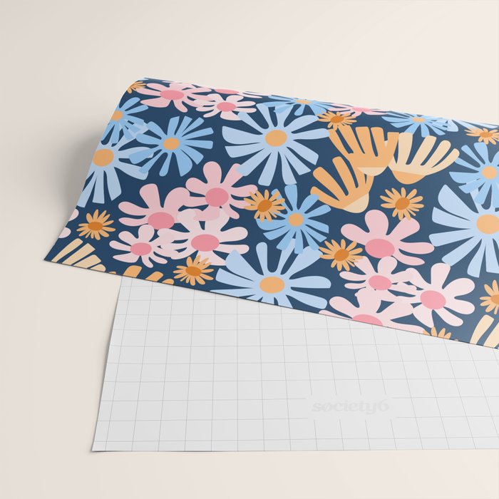 Daisies pattern Wrapping Paper Gallery Image 2