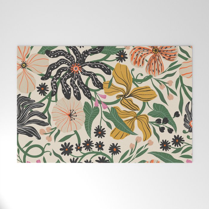 Merrick Floral - creme Welcome Mat Gallery Image 1