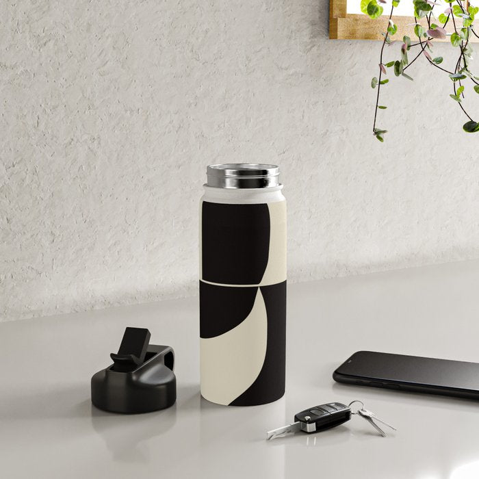 Minimalist 57 Water Bottle Gallery Image 4
