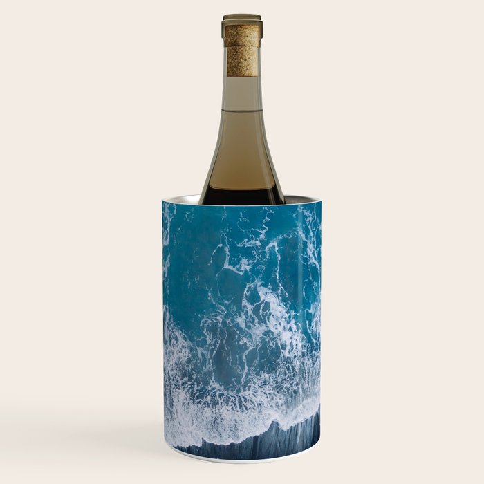 Minimalist Waves On A Beach In Iceland Wine Chiller Gallery Image 2