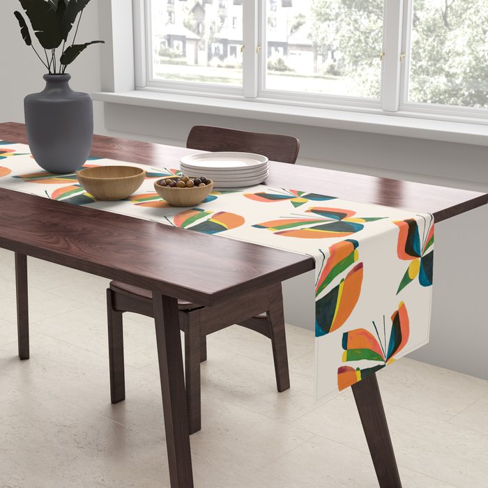 A bird Table Runner Gallery Image 2