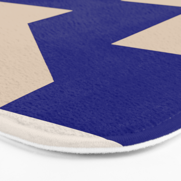 Minimalist 25 Bath Mat Gallery Image 3