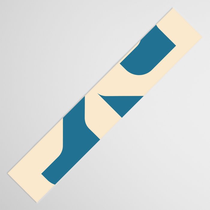 Minimalist 118 Table Runner Gallery Image 3