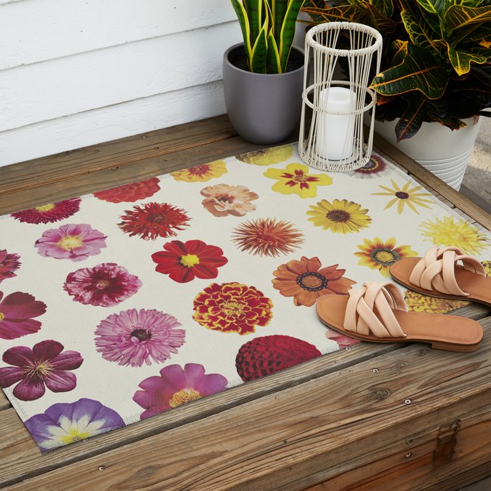 Floral Palette / Beige Background Outdoor Rug Gallery Image 2