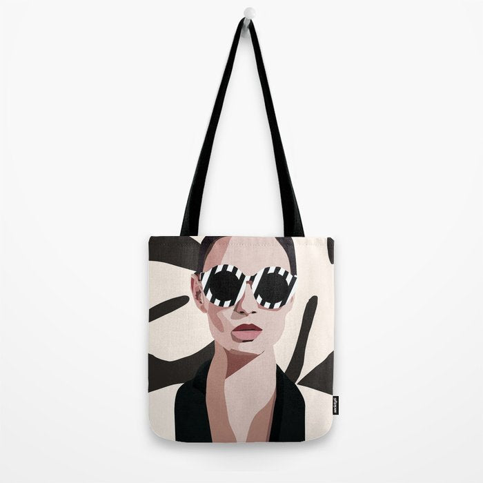 The Face of Fashion 7 Tote Bag Gallery Image 2
