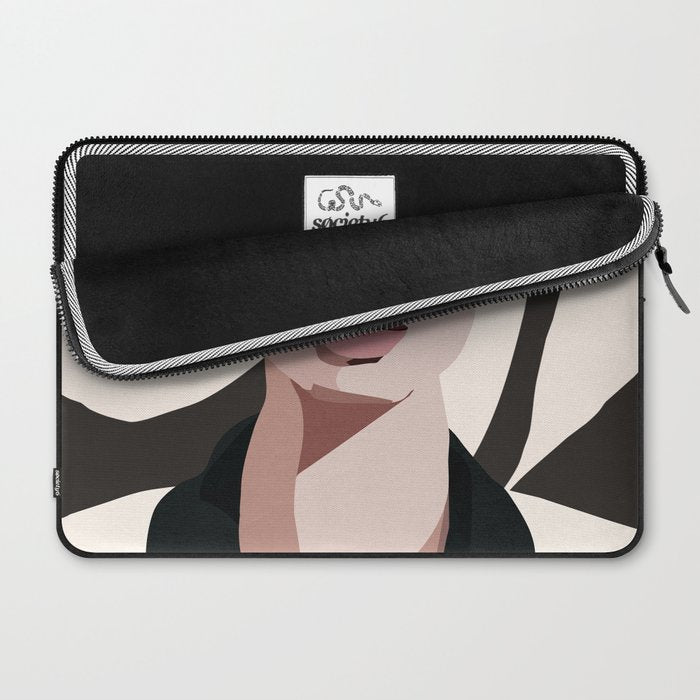 The Face of Fashion 7 Laptop Sleeve Gallery Image 2