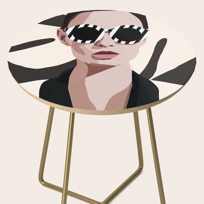 The Face of Fashion 7 Side Table Gallery Image 2