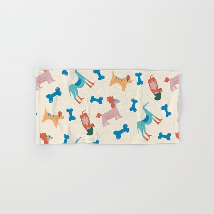 Dogs of Summer Bath Towel Gallery Image 1