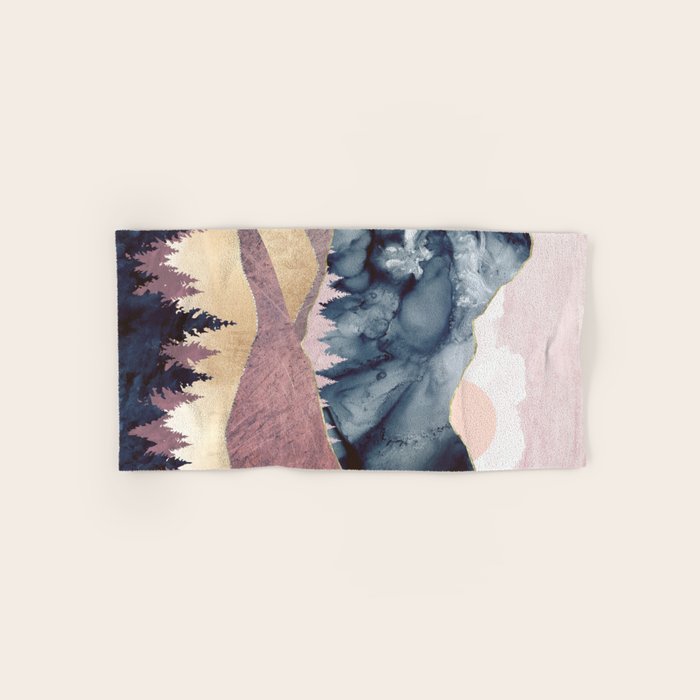 Mauve Vista Bath Towel Gallery Image 1